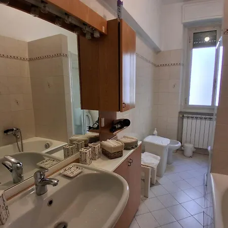 Art House ゲストハウス *