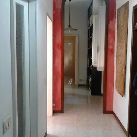 Central Art House Guest house *